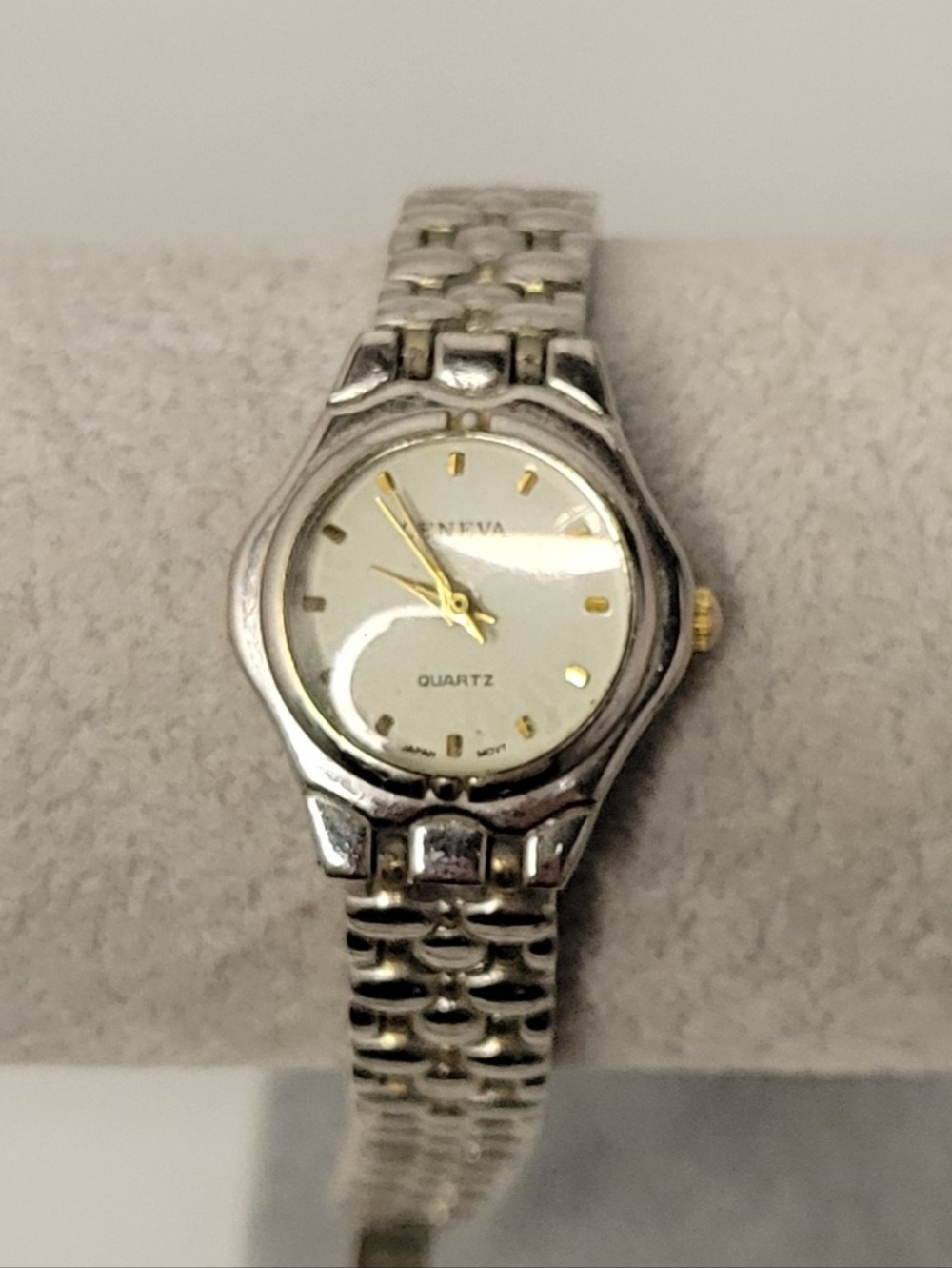 ▪︎Geneva Women's Watch
